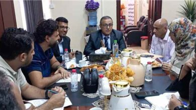جامعة عدن تبحث مع منظمة أوكسفام آليات تسريع تنفيذ مشروع «بلدي» وتعزيز أثره التنموي