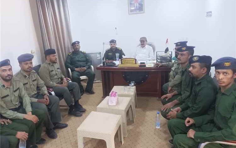 جوازات منفذ الوديعة البري تستقبل 12 ضابطًا وفردًا لتعزيز العمل في جوازات المنفذ