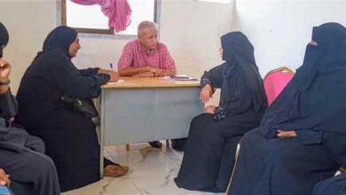 حماية البيئة واللجنة الوطنية للمرأة بالمحافظة يبحثان تعزيز الشراكة لتنفيذ برامج توعوية بيئية  في أبين