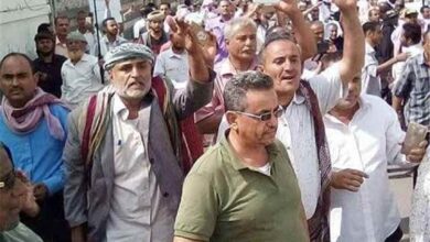 دعوات لإعادة النظر في رواتب المعلمين وتحسين أوضاعهم المعيشية