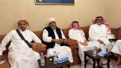 رئيس حلف كوادر مناطق الواحدي يلتقي الشيخ بانجوة لمناقشة آخر المستجدات في ملف السحر والشعوذة