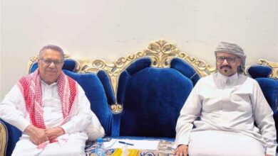رئيس مجلس الشورى يلتقي مدير عام مصلحة شؤون القبائل بوادي وصحراء حضرموت