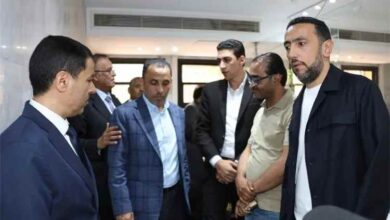 رئيس مصلحة الهجرة والجوازات والجنسية اللواء النسي يطّلع على سير العمل بمركز الجوازات في السفارة اليمنية بالقاهرة ويوجه بتسهيل إجراءات المواطنين