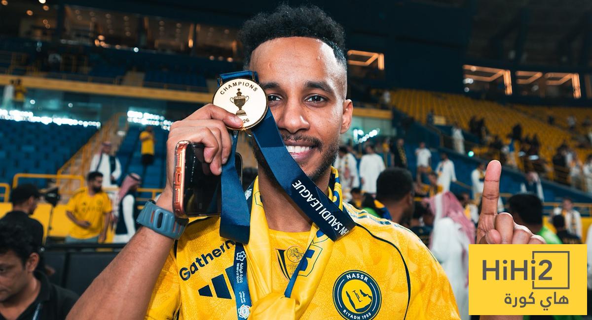 رغم العروض .. غريب يتمسك بـ النصر !