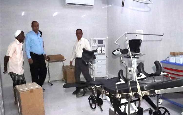 سيئون:  العامري والعمودي يتفقدان سير العمل بمستشفى المحسنة بمنطقة مريمة