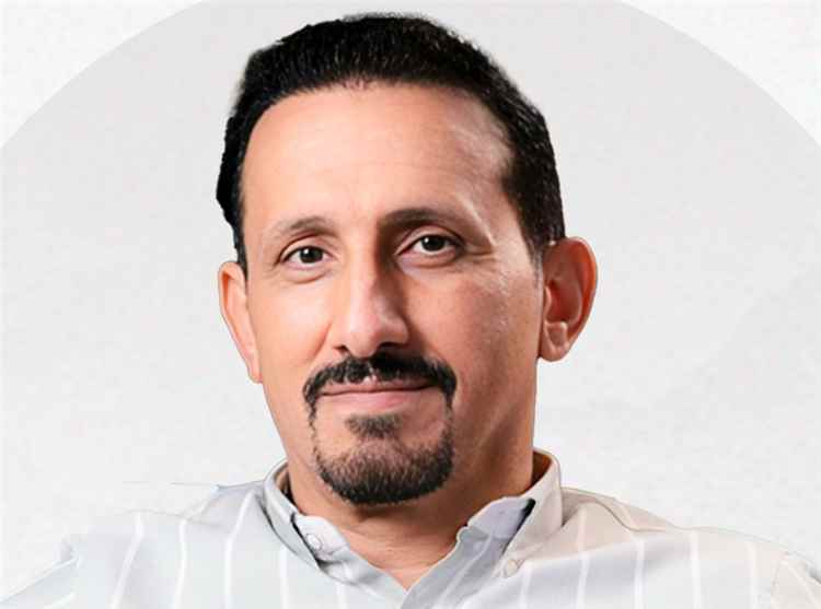 شفيع العبد: الحكومات المتعاقبة أخفقت في معالجة الأزمات لأن الفساد ظل شريكًا دائمًا في المشهد