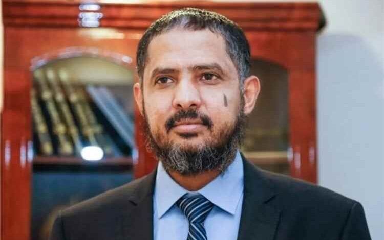 صلاح باتيس: أزمة اليمن داخلية قبل أن تكون خارجية والدولة الاتحادية تمثل أقرب مشاريع الحل