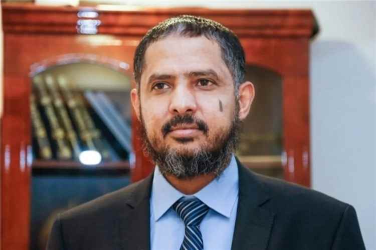 صلاح باتيس: أزمة اليمن داخلية قبل أن تكون خارجية والدولة الاتحادية تمثل أقرب مشاريع الحل