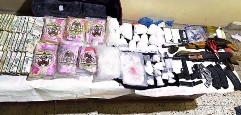 ضربة أمنية ناجحة في المكلا.. ضبط مروج خطير ومصادرة أكثر من 10 كيلوغرامات من المخدرات