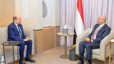 طارق صالح يلتقي رئيس مجلس الوزراء ويؤكد دعم جهود الحكومة لتحسين الخدمات والإصلاحات الاقتصادية