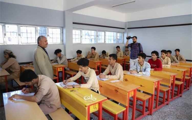 طلاب الثانوية يطالبون بمراجعة قرار الحرمان بسبب الصور الشخصية ونداءات لإتاحة فرصة أخيرة