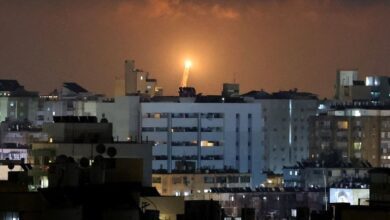طهران تعلن وقف هجماتها وإسرائيل تقول إنها تعرضت لـ 30 صاروخ من إيران وصاروخ واحد من اليمن