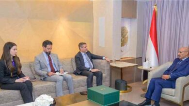 عضو مجلس القيادة طارق صالح يلتقي السفير الأمريكي بمناسبة انتهاء فترة عمله