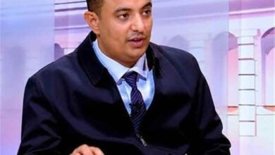 علي العقبي: رسالة شي جين بينغ إلى العليمي تثير تساؤلات سياسية قبل الذكرى السبعين للعلاقات اليمنية الصينية