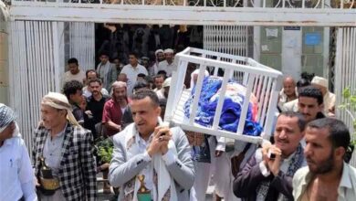 فاجعة تهز تعز.. حريق مأساوي يودي بحياة أسرة كاملة أثناء نومها ويخيم بالحزن على المدينة