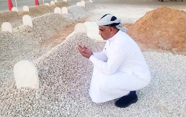 في حضرة قبر الرئيس الخالد