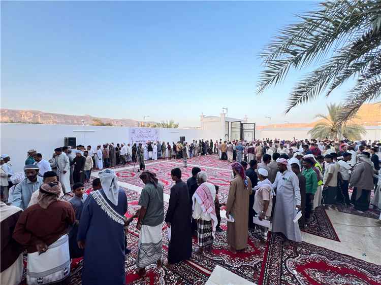 قبيلة آل بن عباد الكندي تُحيي عوادها السنوي الثاني بحضرموت في مشهد يجسد التلاحم والوفاء