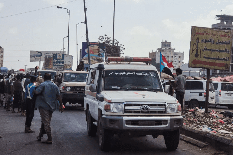 قتلى وجرحى بينهم أجانب في إطلاق نار أمام منزل محافظ عدن وأجهزة الامن تفتح تحقيقا  