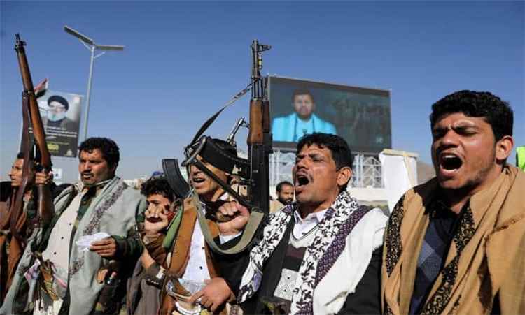 قراءة في التصعيد الحوثي.. الصحافي الجبرني يحدد الدوافع والسيناريوهات