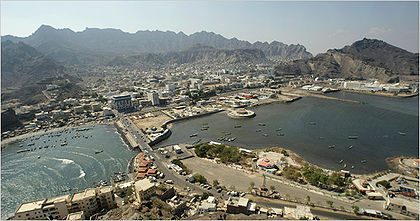قرارات في عدن: حظر الدراجات النارية والمركبات غير المرقمة وغرامة 5 ملايين ريال عقوبة من يطلق النار في المناسبات
