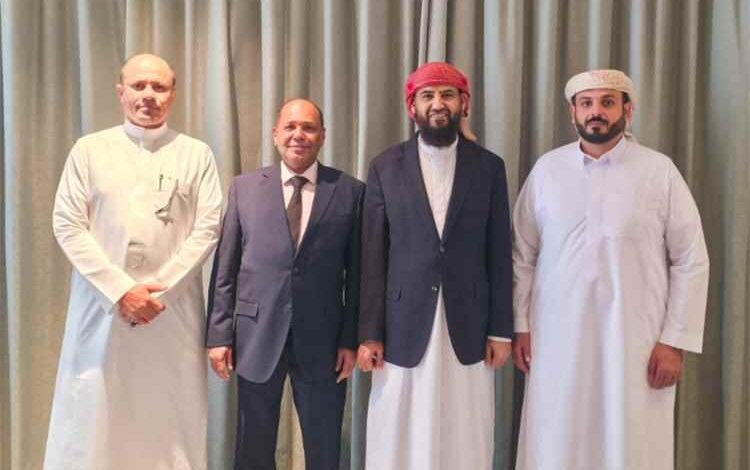 لقاء بالرياض يجمع قيادة الحراك الثوري الجنوبي بالمحرمي لبحث الأوضاع العامة ومؤتمر الحوار الجنوبي