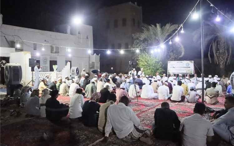 لقاء عيدي بأسرة إذاعة سيئون وأمسية العواد والسمر يعقد بمدينة سيئون