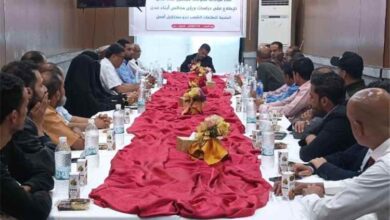 مجالس أبناء عدن تدعو إلى الحكم الذاتي المؤقت وتطرح رؤية لمعالجة الأوضاع الخدمية والاقتصادية