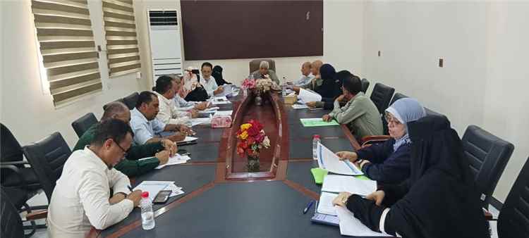 مجلس جامعة لحج يناقش عدد من القضايا و يقر إجراءات القبول والتسجيل للعام الجامعي الجديد 2026/2027م