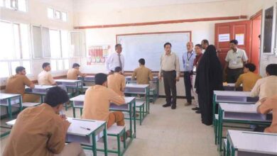 محافظ المهرة يدشن امتحانات الثانوية العامة للعام الدراسي 2025–2026 ويؤكد أهمية التعليم في بناء الإنسان