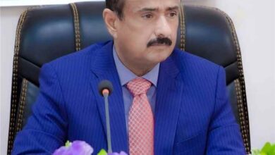 محافظ شبوة بن الوزير يشيد بجمعية الصناعات النسيجية بالروضة ويثمن دورها الرائد بعد 53 عاماً من العطاء