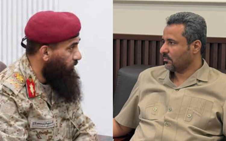 محافظ لحج يشيد بجهود القائد حمدي شكري في ترسيخ الأمن والاستقرار وإنهاء ظواهر حمل السلاح في الأسواق بمديرية طور الباحة