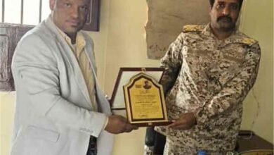مدير الصحة ببروم ميفع يكرم قائد لواء بارشيد وفاء وعرفان لجهوده ودعمه للمجال الصحي بالمديرية