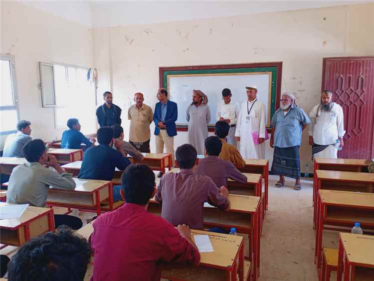 مدير تربية ميفعة يثمن الزيارة الميدانية لمدير عام تربية المحافظة الأستاذ سالم حنش