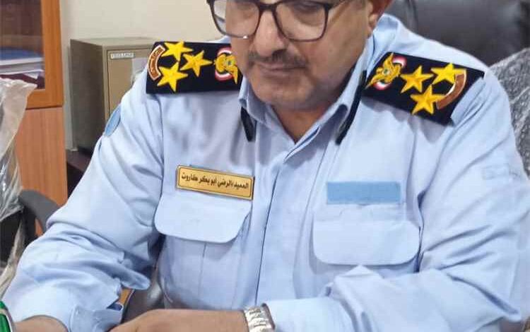 مدير جوازات عدن: إنجاز المعاملات خلال 3 أيام فقط وفرعنا أصبح نموذجاً في أداء عمله وإنهاء معاناة المواطن