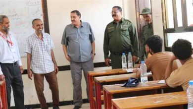 مدير عام أمن عدن يؤكد استمرار الجهود الأمنية لتأمين امتحانات الثانوية العامة