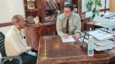 مدير عام صحة لحج ومدير مستشفى ردفان يناقشان الأوضاع الصحية وسبل تعزيز الخدمات الطبية