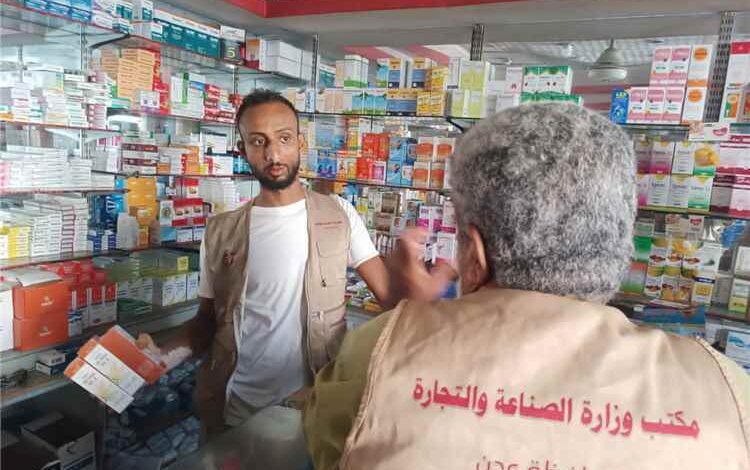 مكتب الصناعة والتجارة ينفذ حملة رقابية واسعة لضبط الأسعار وحماية المستهلك