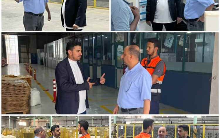 مكتب وزارة العمل بعدن ينفذ زيارة تفتيشية إلى مصنع العلم للبلاستيك
