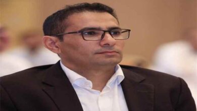 همدان العليي: استهداف الحوثيين لموانئ النفط فاقم أزمة الرواتب والدعم السعودي أنقذ الموقف