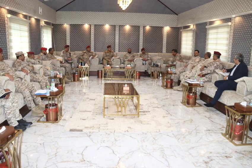 وزير الدفاع يؤكد أهمية الضبط والربط العسكري لرفع كفاءة القوات المسلحة