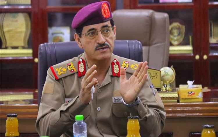 وزير الدفاع يؤكد الالتزام بضوابط الابتعاث ويشدد على الشفافية وتكافؤ الفرص