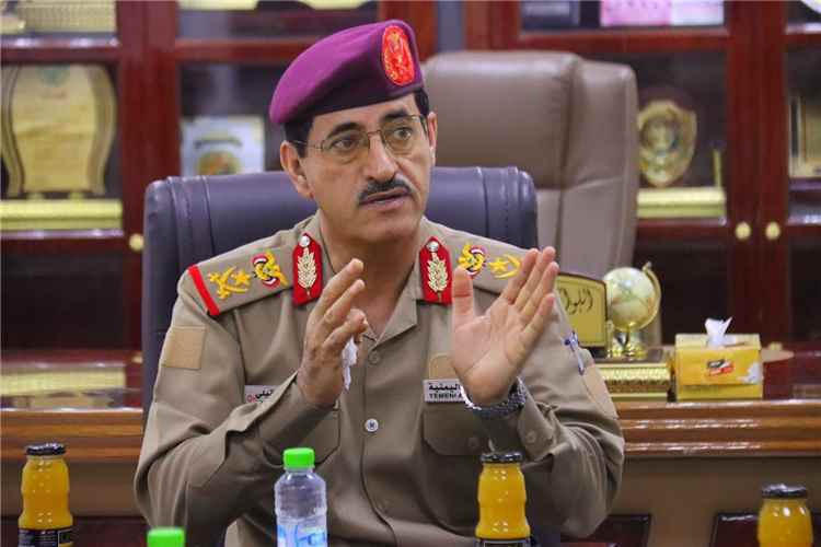 وزير الدفاع يؤكد الالتزام بضوابط الابتعاث ويشدد على الشفافية وتكافؤ الفرص