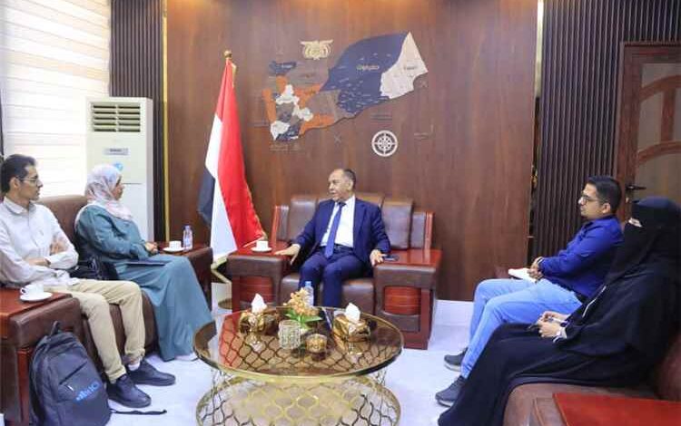 وزير الصناعة يناقش مع الجهاز المركزي للإحصاء تحديث قواعد بيانات المنشآت الصناعية والتجارية