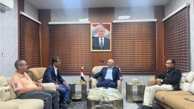 وزير المياه والبيئة يطلع على أوضاع الهيئة العامة لحماية البيئة وإجراءات الاستلام والتسليم