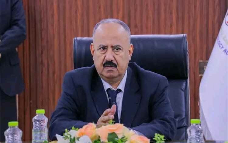 وزير النقل: استهداف منزل وزير الدولة محافظ عدن عمل إجرامي جبان يستوجب الحزم