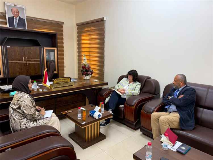 وزيرة الشؤون القانونية تبحث مع مؤسسة فريدرش إيبرت تعزيز التعاون المشترك