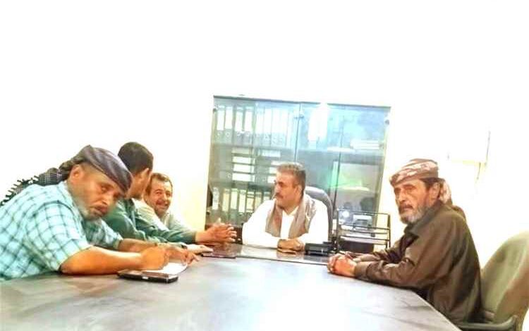 وكيل محافظة ابين ومدير عام لودر يتفقدا كهرباء المديرية ويبحثوا تحديات استمرارية الخدمة