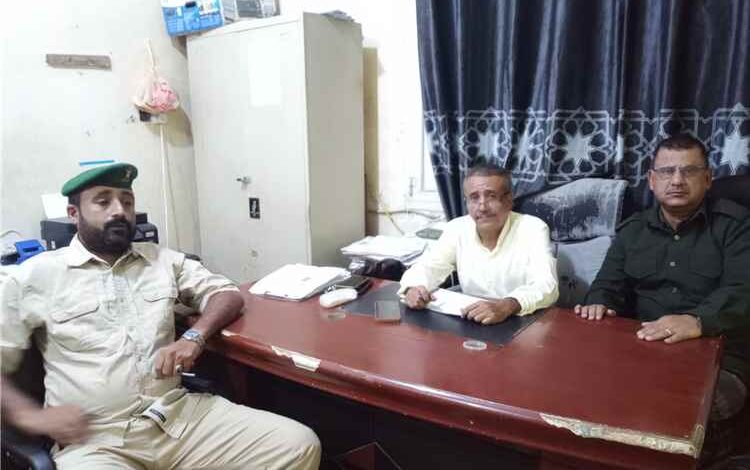 وكيل نيابة الأمن والبحث والسجون بلحج يتفقد قسم شرطة الرباط ويشدد على سرعة إنجاز القضايا