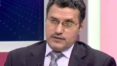 ياسين التميمي: تحول في الموقف السعودي قد يعيد رسم المشهد اليمني ويطوي صفحة "العشرية السوداء"