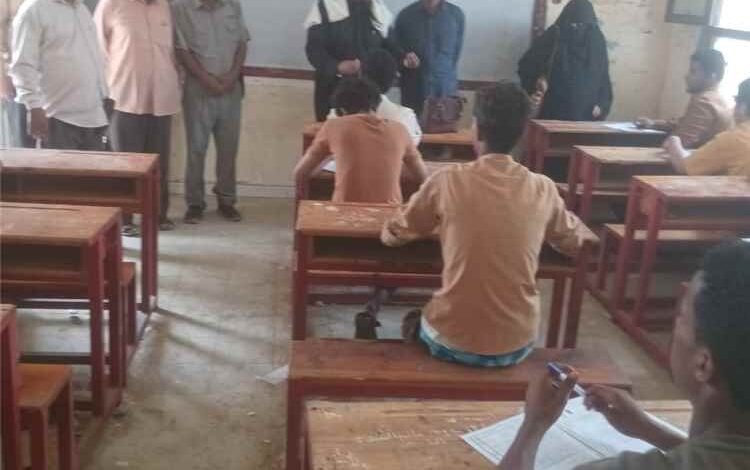 ​قيادة السلطة المحلية ومكتب التربية بخنفر يزوران المراكز الاختبارية بمنطقتي عبر عثمان والدرجاج